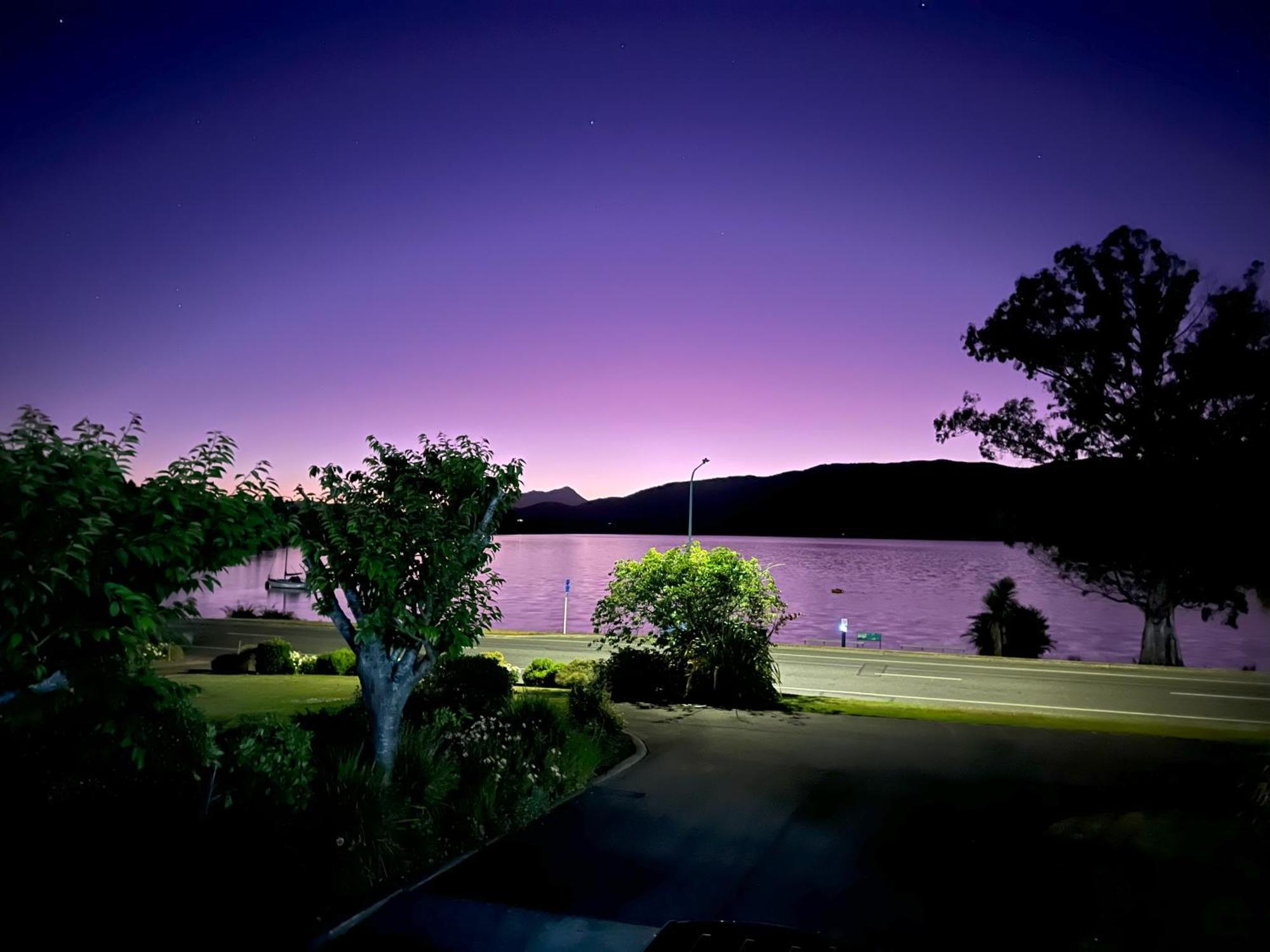 Fiordland Lakeview Motel And Apartments Te Anau Dış mekan fotoğraf