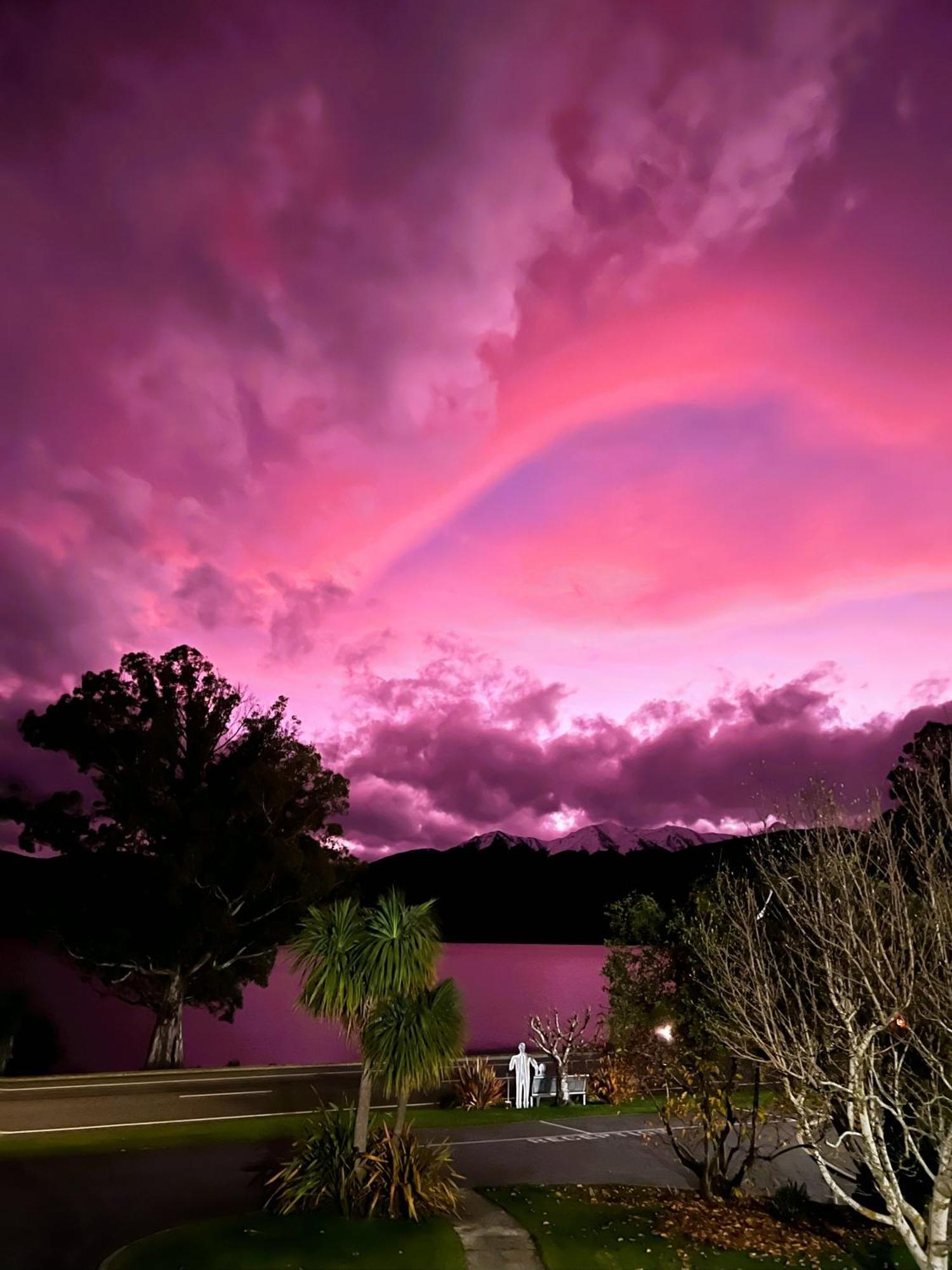 Fiordland Lakeview Motel And Apartments Te Anau Dış mekan fotoğraf